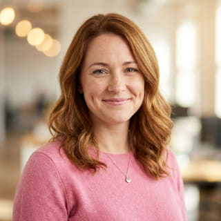 Emily Watson, Head of Customer Support at Sigildon Fund, profile picture